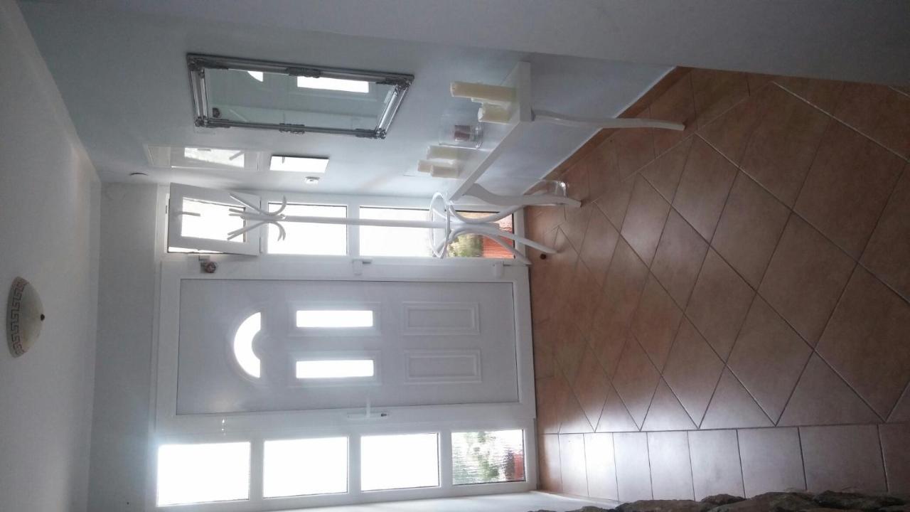 Apartmani Totic تْسْغيكفانِتْسا المظهر الخارجي الصورة